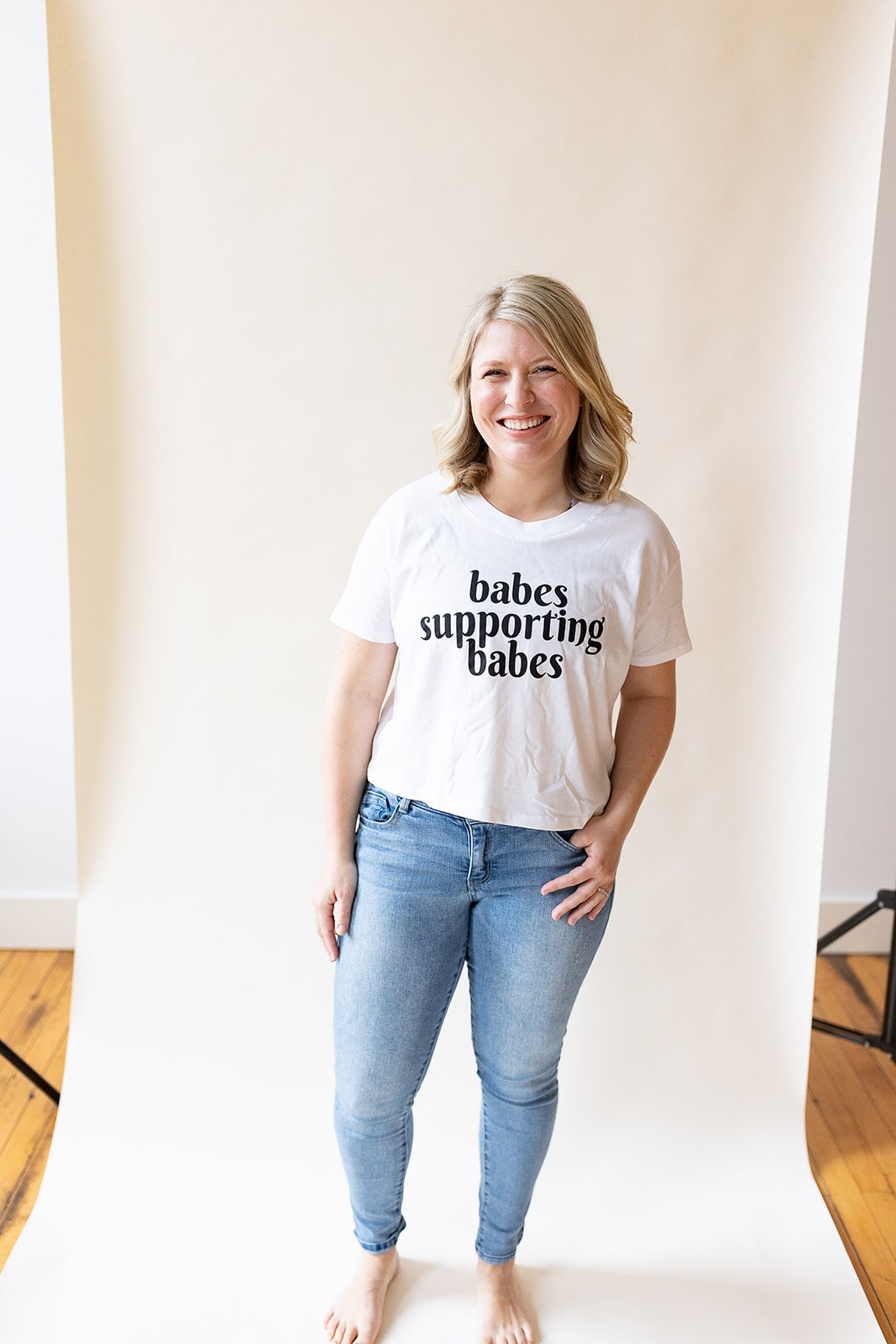 babes supporting babes cropped white top for women and entrepreneurs