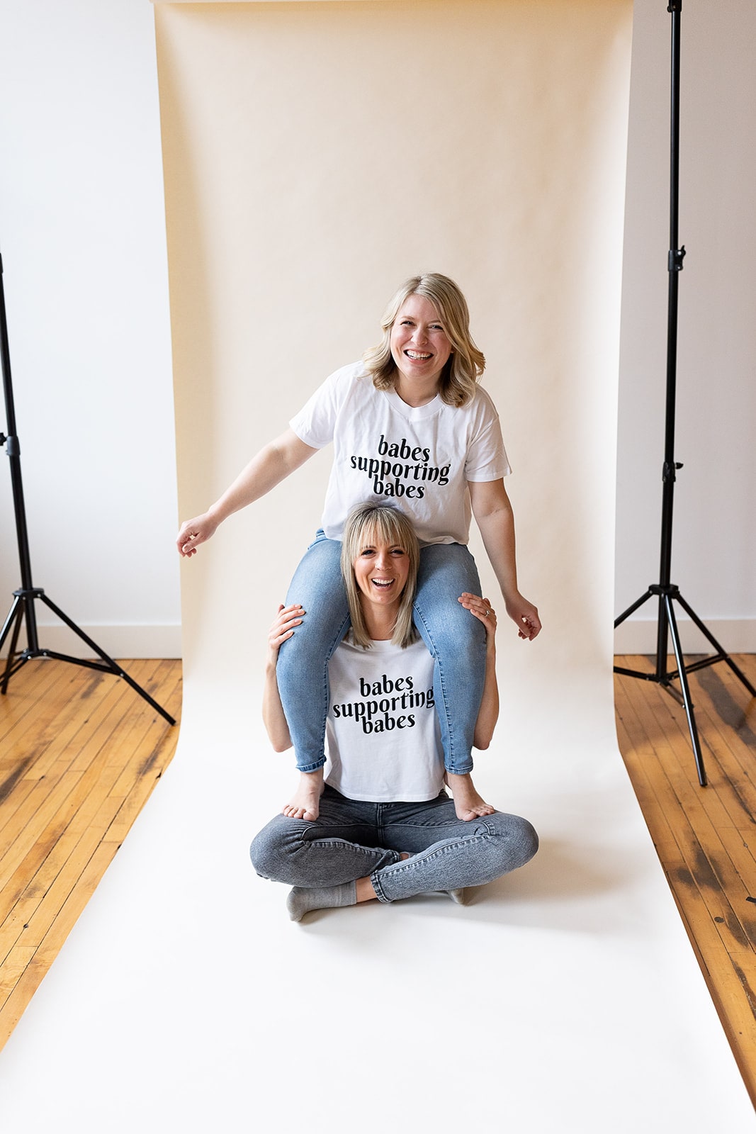 babes supporting babes cropped white top for women and entrepreneurs